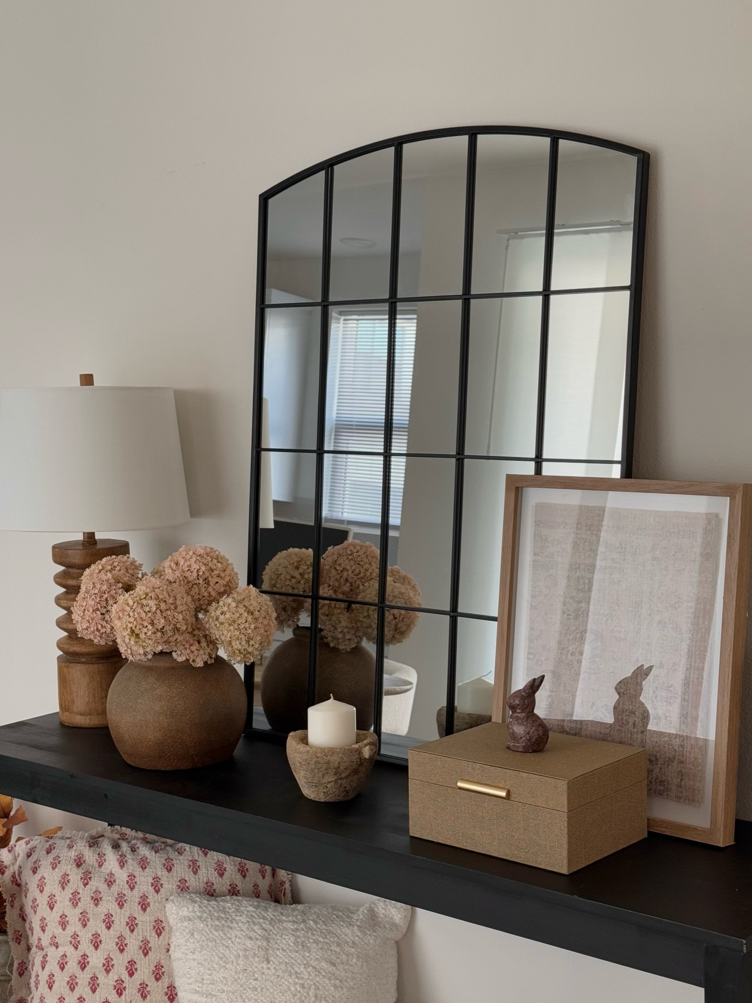 console styling for 2025 winter/spring 

#LTKStyleTip #LTKFindsUnder50 #LTKHome