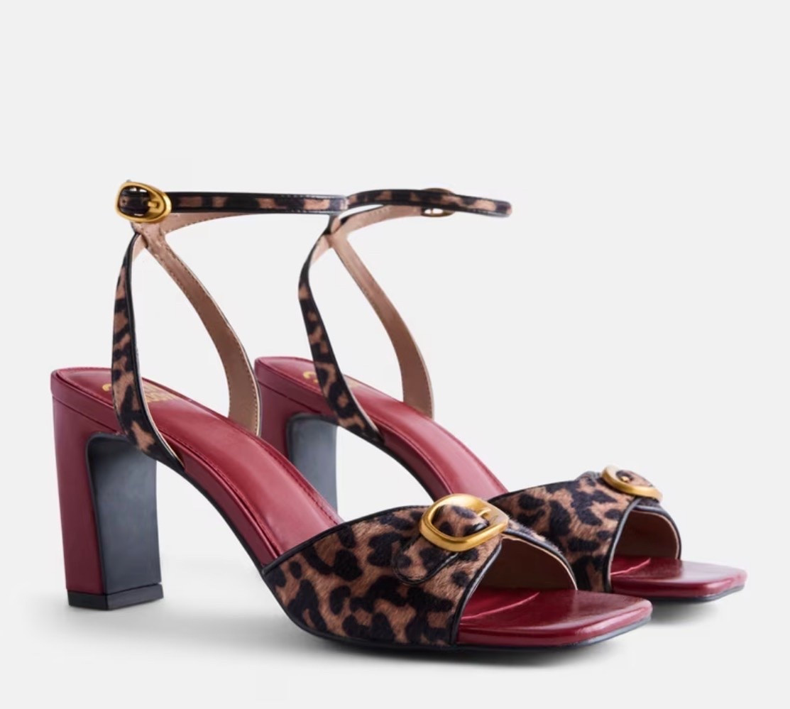 Walmart shoes sooo cute