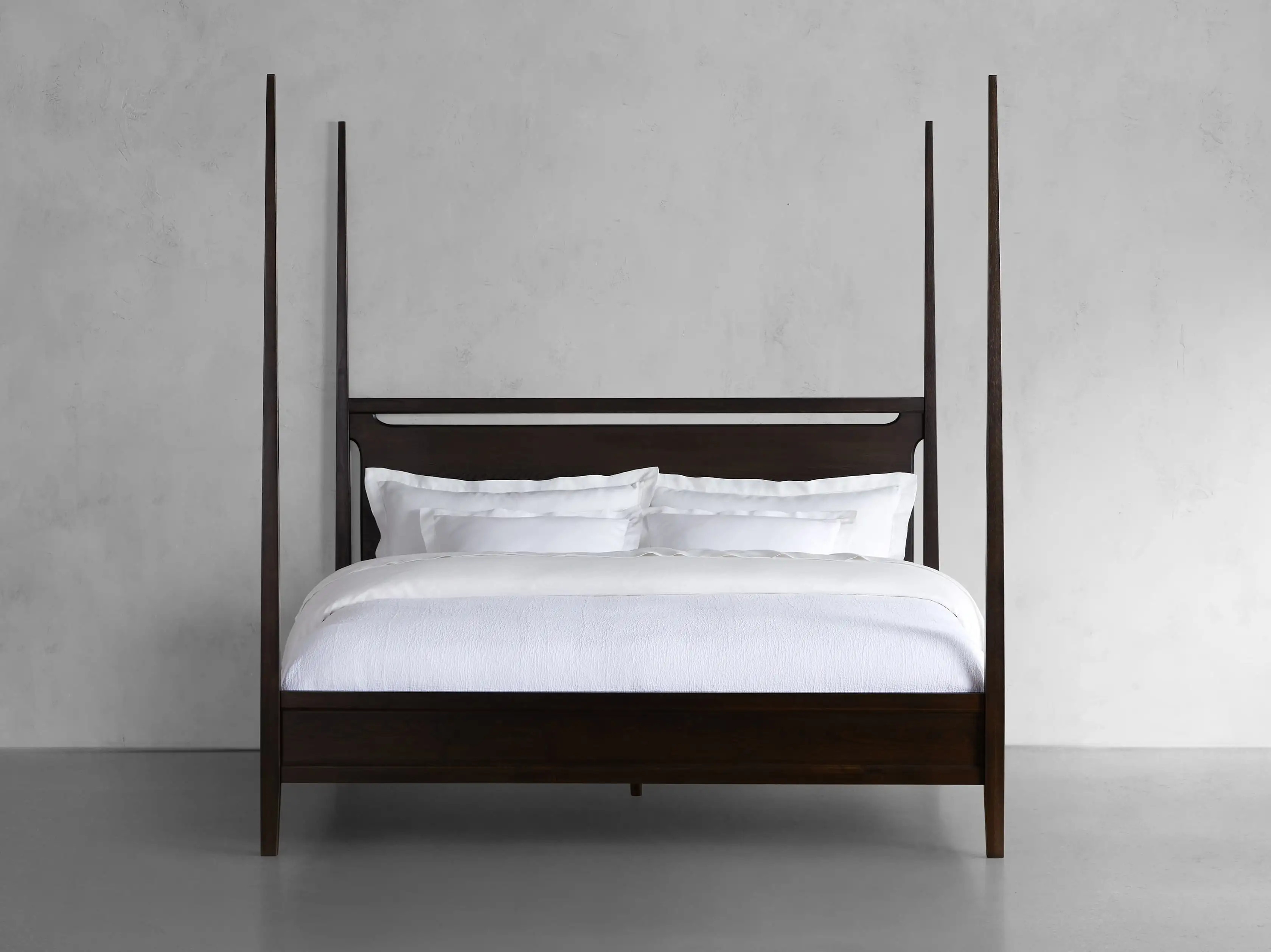 Brock Poster Bed | Arhaus