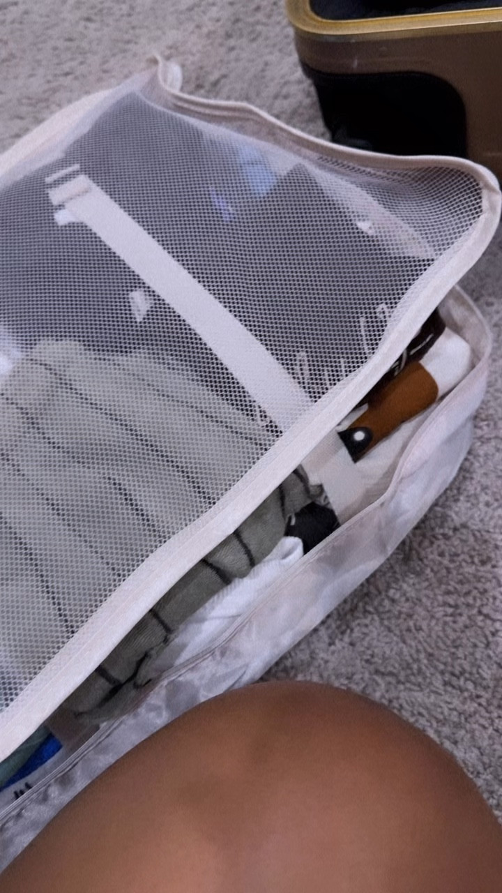 Packing cubes 

#LTKStyleTip #LTKMidsize