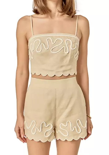 WAVY EMBROIDERED BANDEAU TOP | Belk