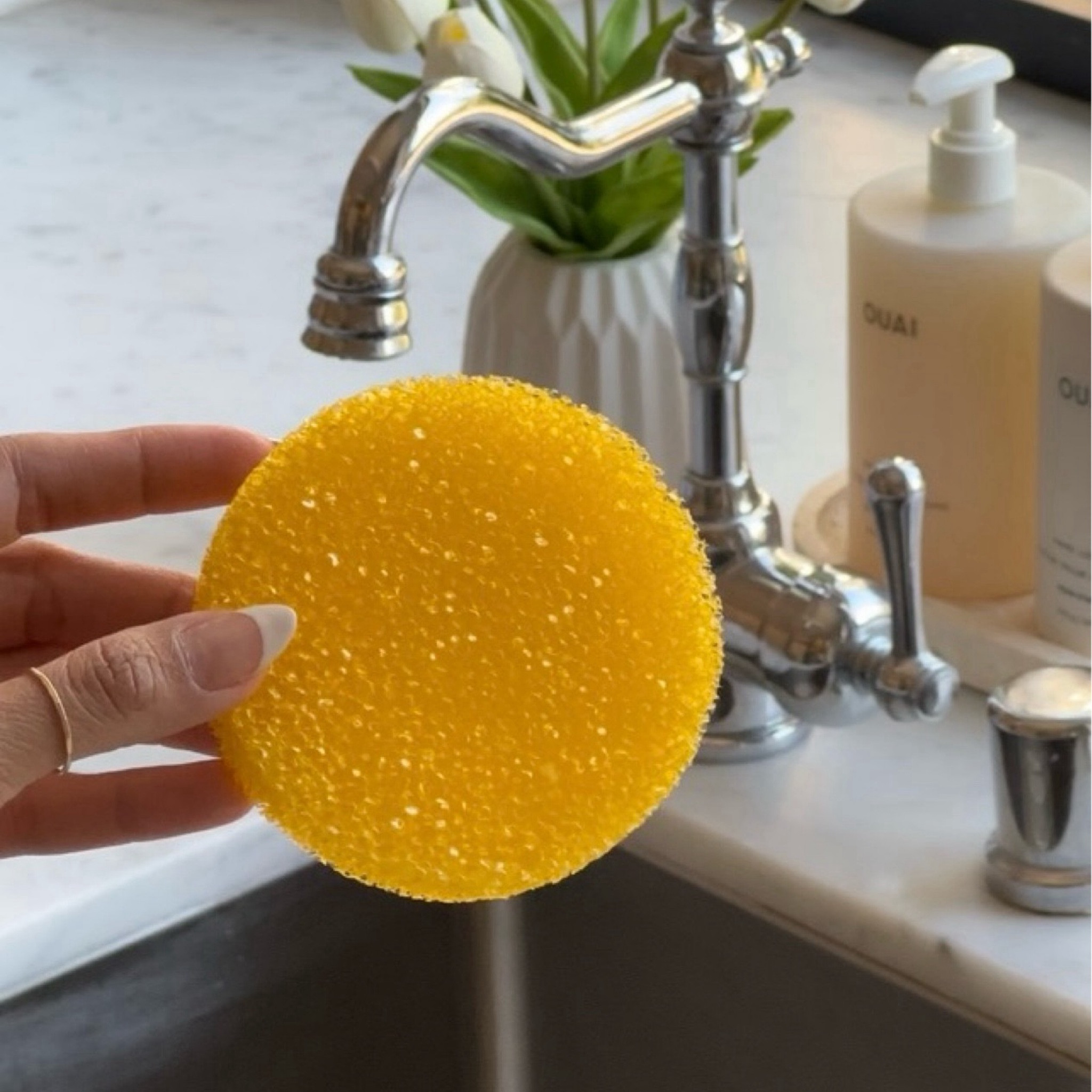 Amazon Canada: Eco Friendly Products & More! 🍋 

Some of my favourite eco friendly kitchen  items; along with some of my personal favourite decor for Summertime! All under $70, we have everything from reusable cleaning products, hand soap & lotion, my favourite organizer & so much more! Make sure to check out my ‘Amazon’ product collection for more of my finds!💫

#LTKhome #LTKsummer #LTKcanada