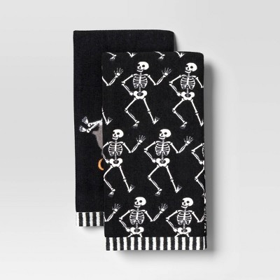 2pk Halloween 'Chilling' Skeleton Glow in the Dark Hand Towel Set Black - Hyde and EEK! Boutique™ | Target
