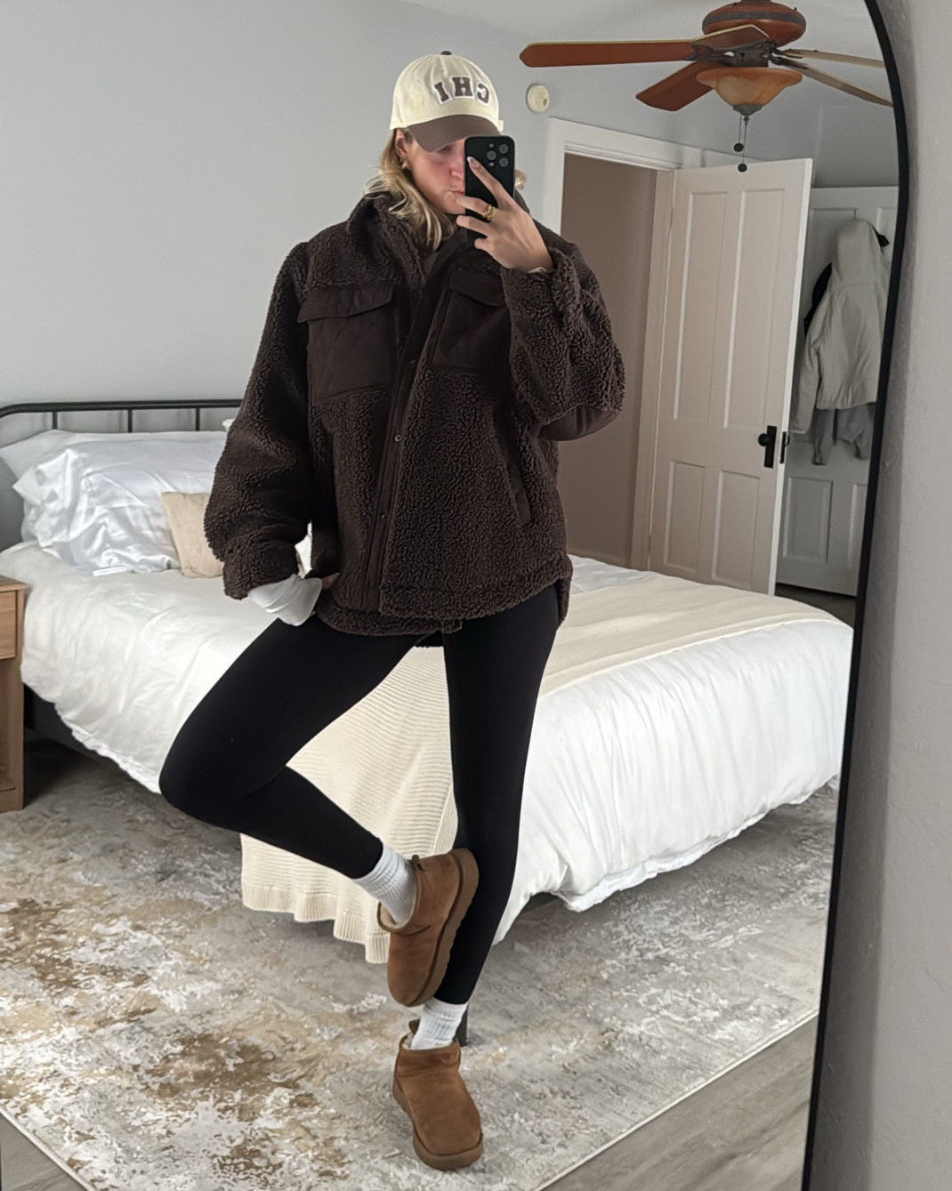 Jacket: medium
Top: large
Bottoms: 4