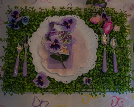 Create this spring placemat all from Amazon! #spring #diy 


#LTKhome #LTKstyletip #LTKSeasonal