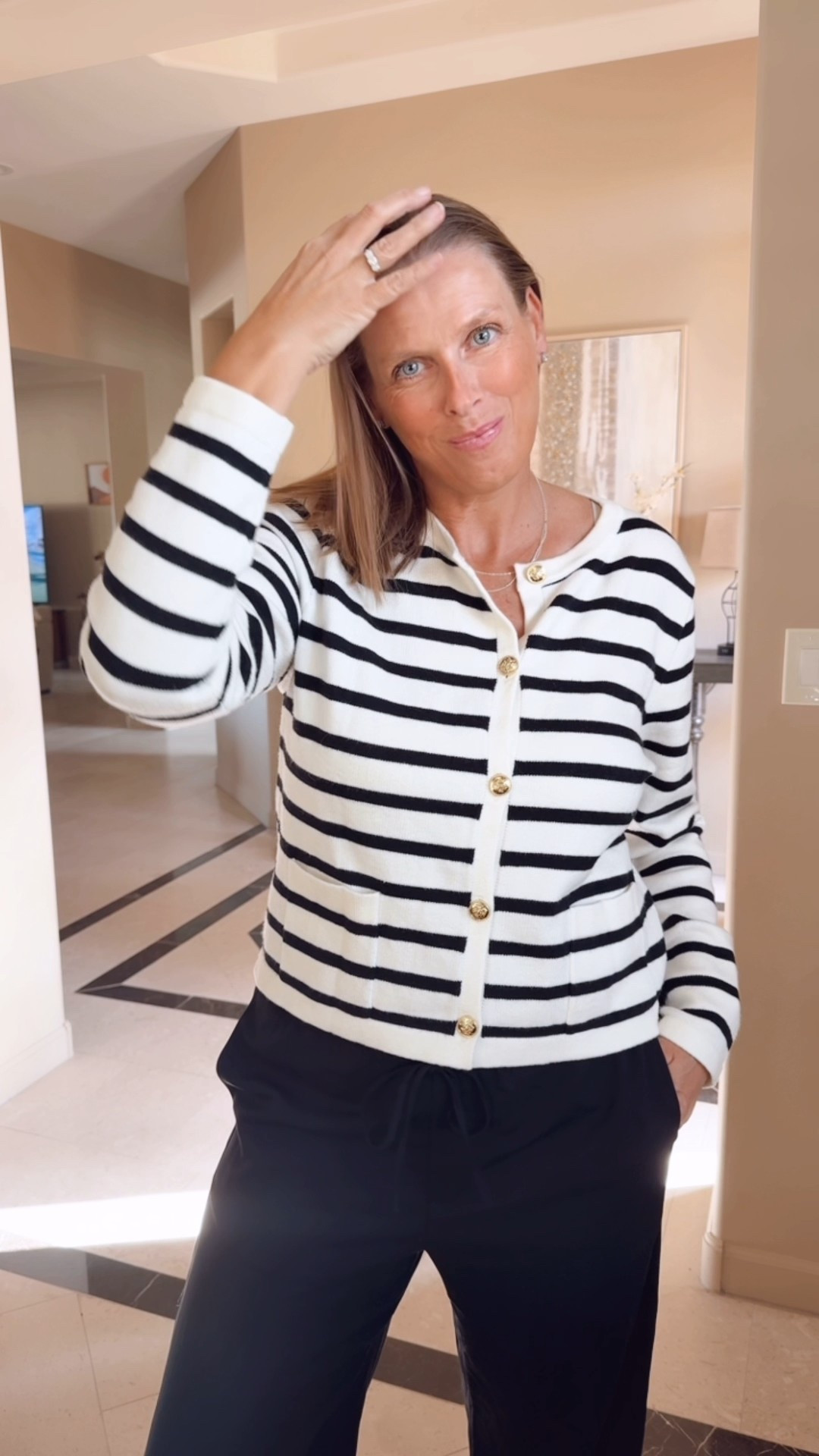 Cute and chic cardigan 

Striped cardigan 
Elevate outfit
Viral pants 

#LTKOver40 #LTKootd #LTKTravel