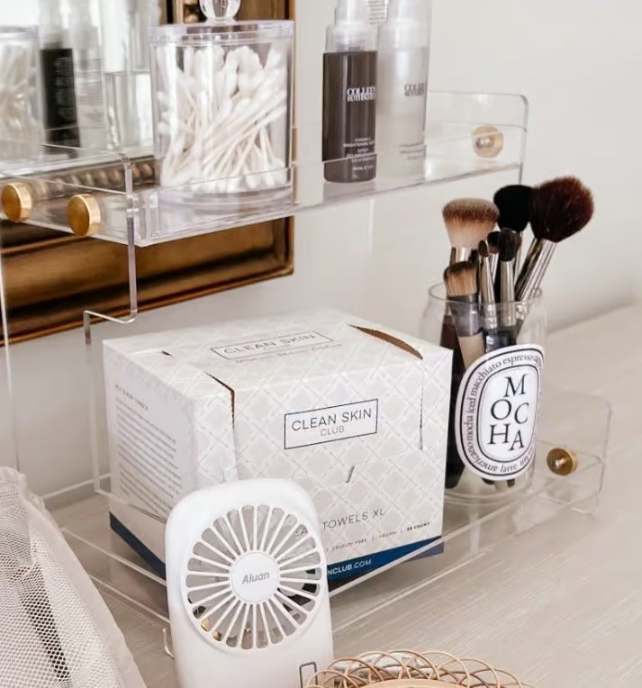 Clean Skin Club Towelettes

Last year, I discovered these towels  and really like using them. These are awesome because you use them to dry your face as opposed to using your bath towel that likely isn’t washed daily.

#LTKgrwm #LTKselfcare #LTKBeauty