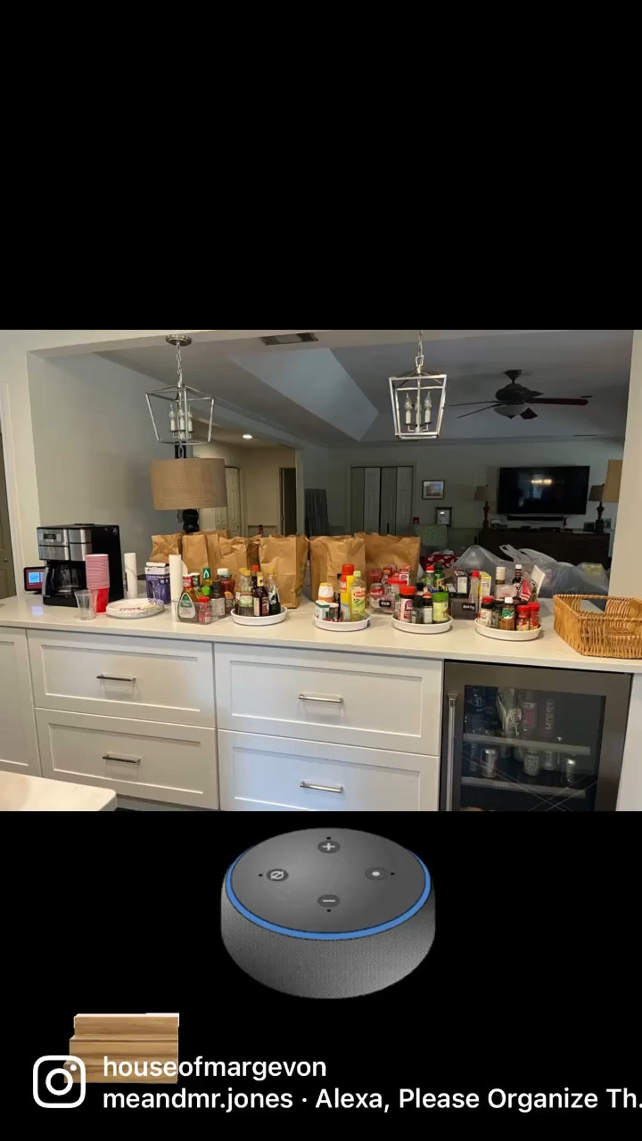 Pantry Perfection 
.
.
.

#savannahorganizer 
#houseofvon  #savannah #professionalorganizer #declutter #professionalorganizing  #closetgoals #ltkcreator 
#organization #organizedlife 
#founditontarget 

#LTKHome #LTKParties #LTKFamily