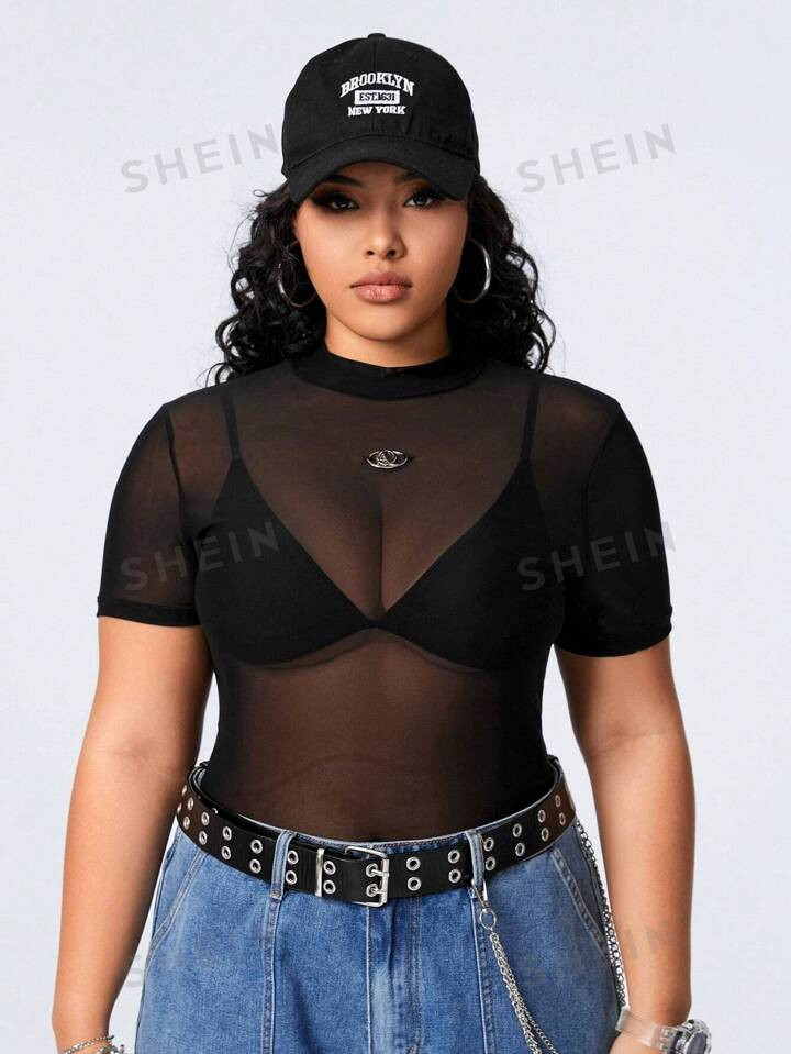 SHEIN Coolane Women's Plus Size Metallic Gingham Mesh Short Sleeve Top | SHEIN