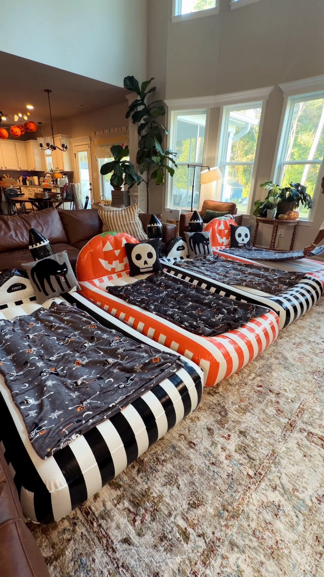 Halloween movie night is the best !!!

#LTKSeasonal #LTKmomlife #LTKKids