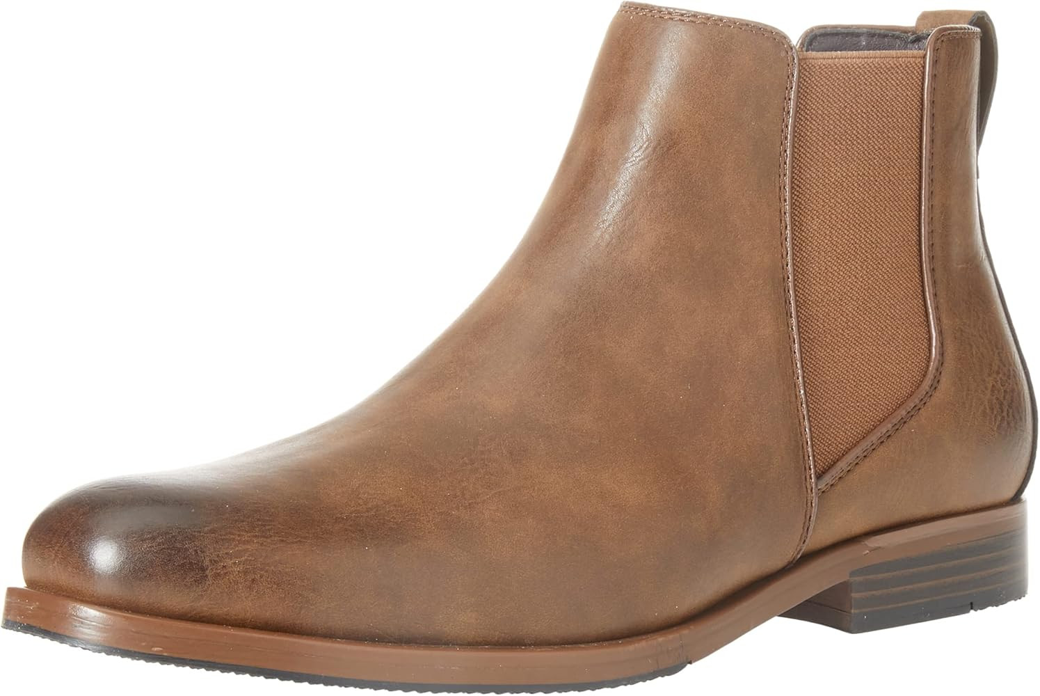 Amazon Essentials Men's Chelsea Ankle Boot | Amazon (US)