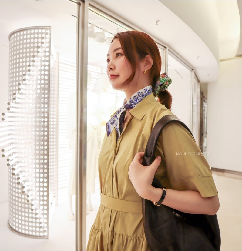 Luxury Paisley Silk Scarf ETRO! Cool Blue Paisley💙

#LTKstyletip #LTKasia #LTKkorea