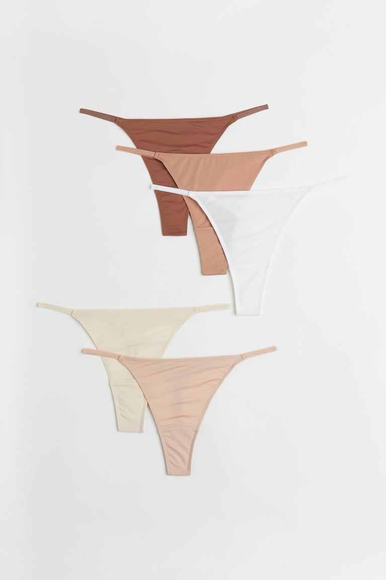 New ArrivalThong briefs in organic cotton jersey. Low waist, narrow sides, and lined gusset.Piece... | H&M (US + CA)