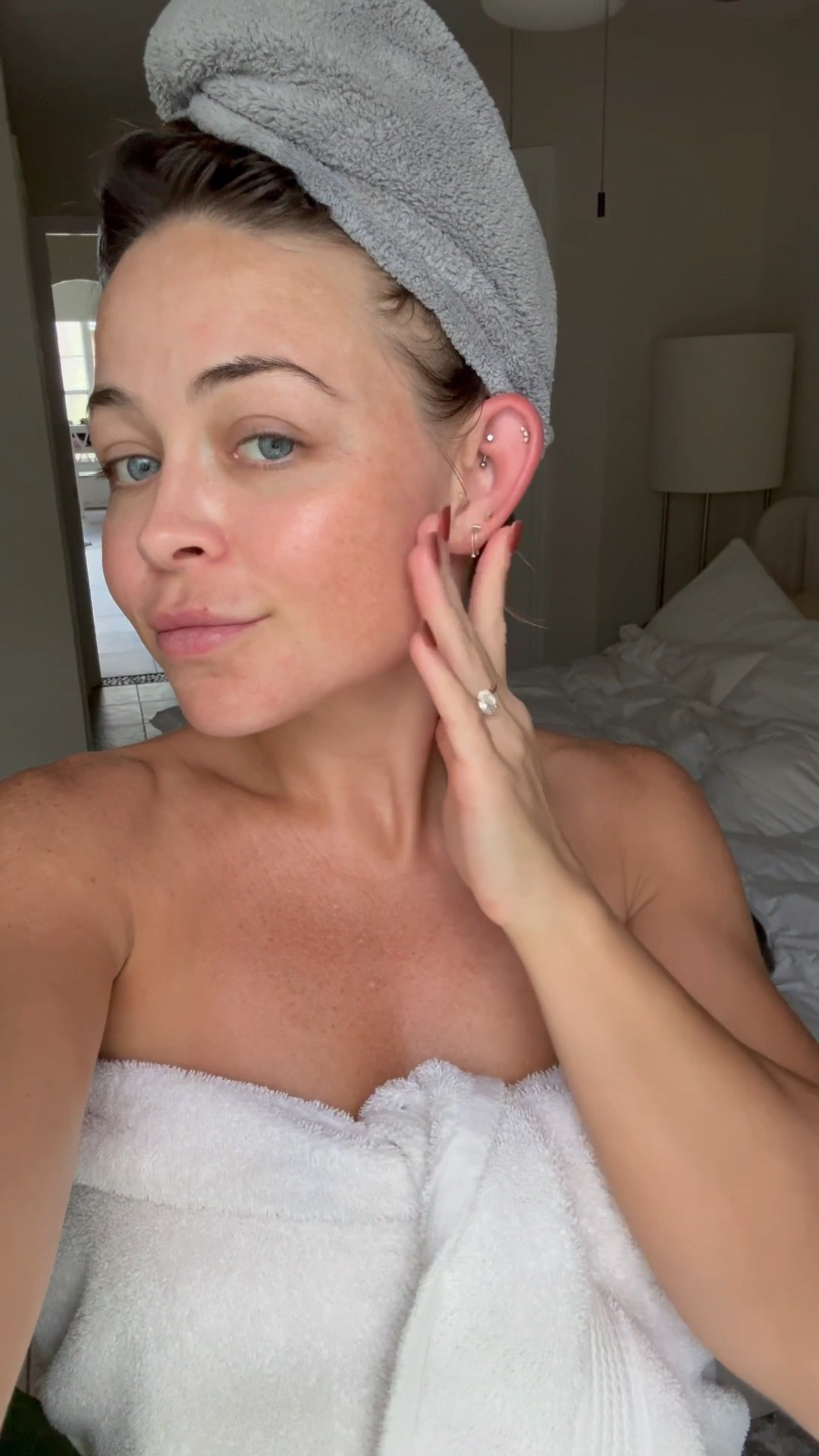 2026 is going to be the year of the skin barrier, just saying. My skin feels like a baby’s butt rn thank you good molecules. This cream was perfect for my daily facial massage 

#LTKFindsUnder50 #LTKBeauty #LTKGiftGuide