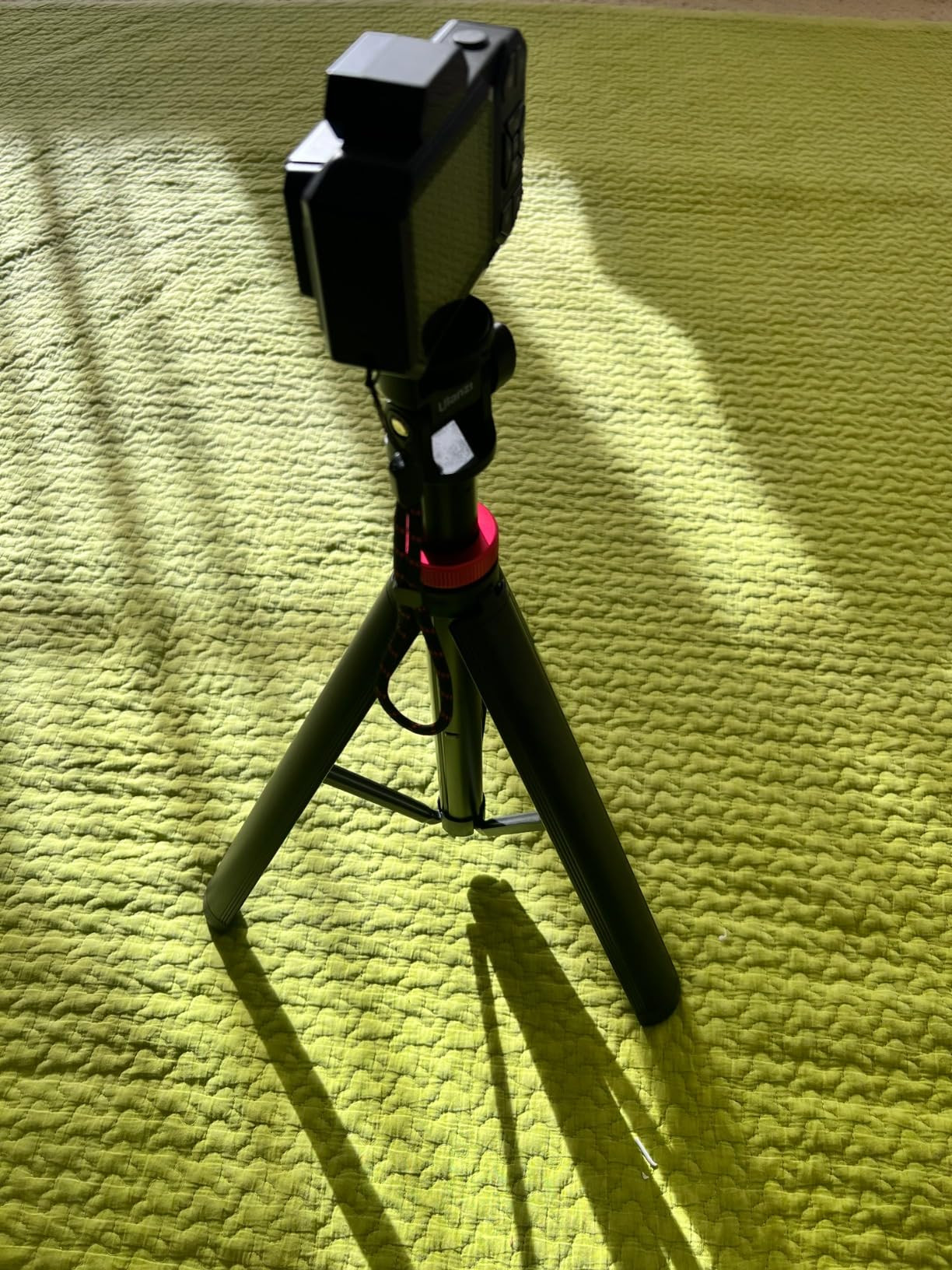 ULANZI MT-79 Extendable Tripod Aluminum, 81" Portable Adjustable Light Stand with 1/4" Screw, 360... | Amazon (US)