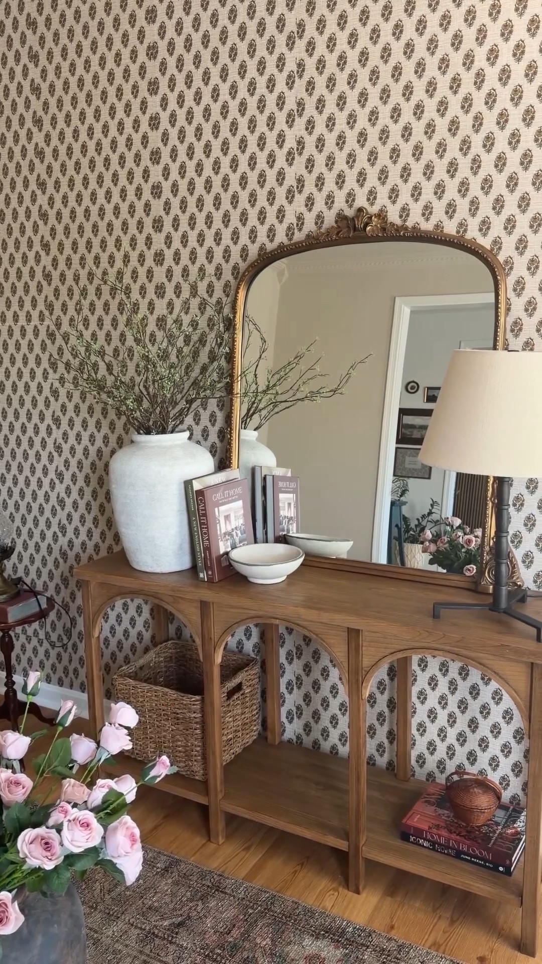 Love how this space turned out 😍 #ltkhome #homedecor

#LTKmomlife
