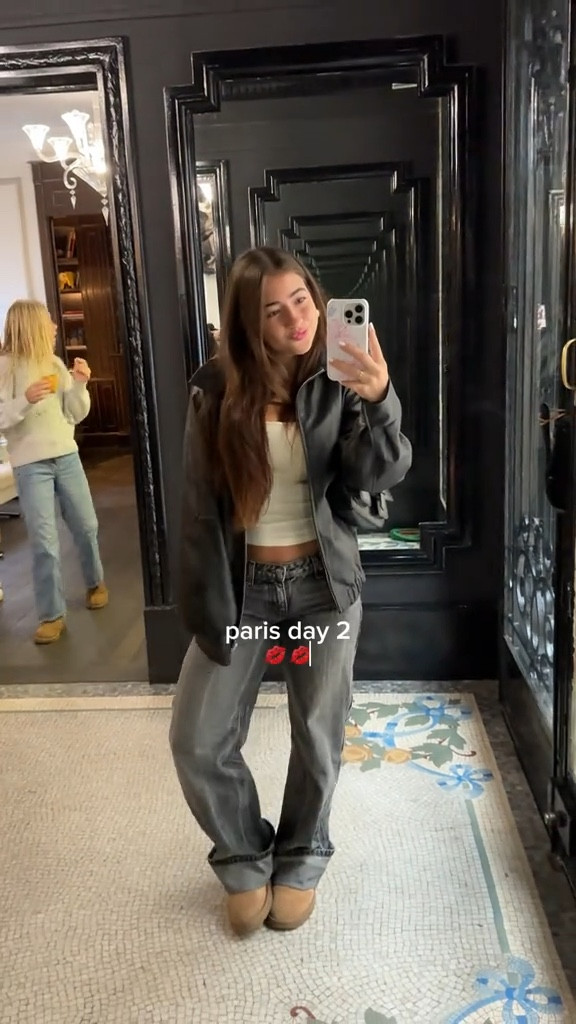 love it here🇫🇷💋 mcdonalds is so much better here too omg😋😋
jeans: 24
top: xs

#LTKStyleTip #LTKTravel