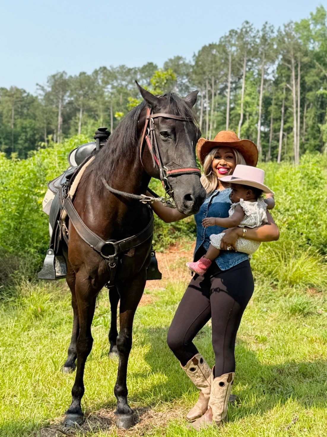 A horse is a southern girl’s best friend. 🐴💞🌸

#babycowgirl #cowgirl #cowgirlboots #cowboyhat #horsebackriding #babycowgirlboots #babycowgirlhats 

#LTKStyleTip #LTKSummerEdit #LTKBaby