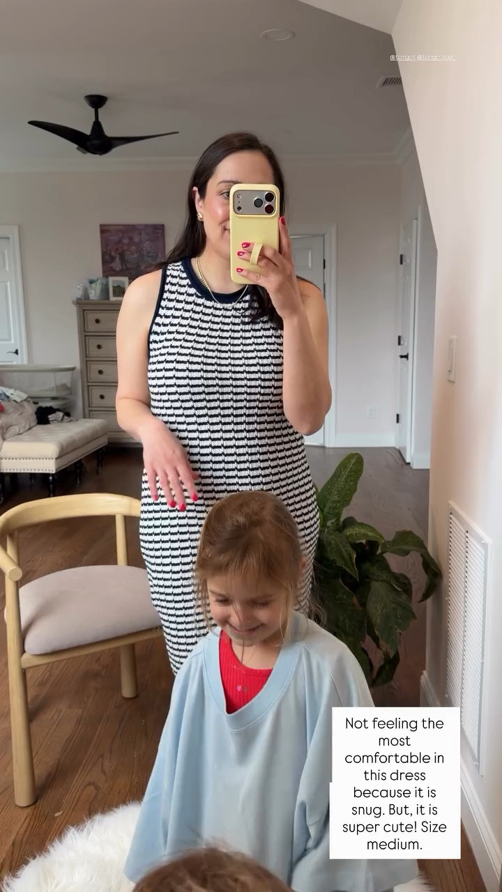 Not feeling the most comfortable in this dress because it is snug. But, it is super cute! Size medium.  @target @targetstyle