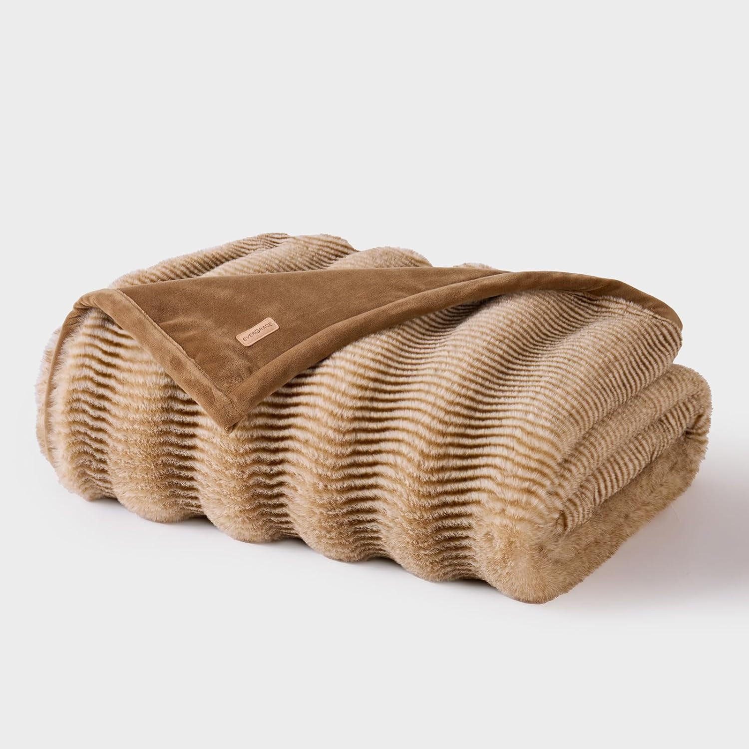 EVERGRACE Soft Luxury Faux Rabbit Fur Throw Blanket for Couch, Cozy Fluffy Channel Wave Throw Bla... | Amazon (US)