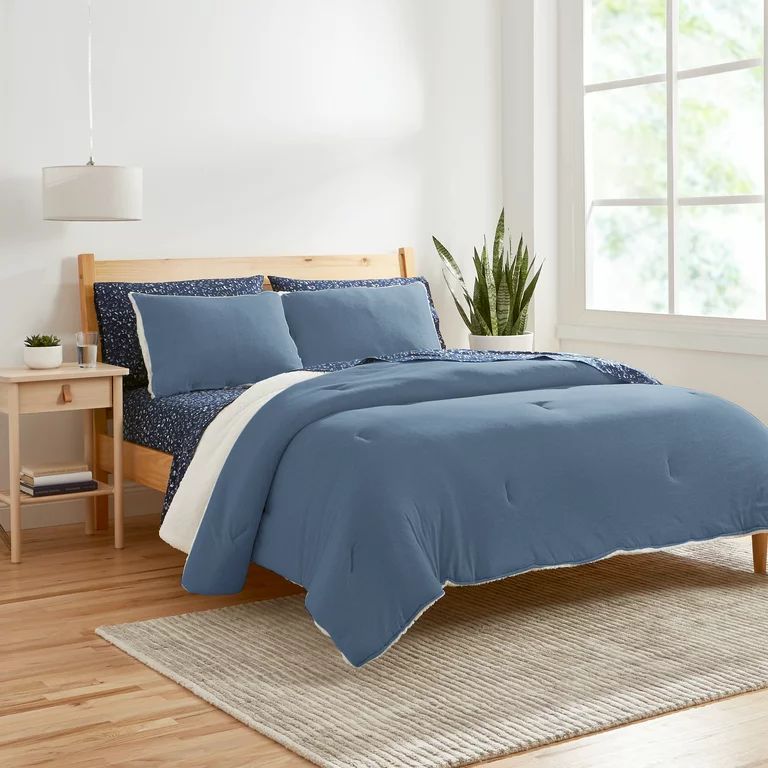 Gap Home T-Shirt Soft Melange Jersey Comforter Set with Sherpa Reverse, Full/Queen, Blue, 3-Piece... | Walmart (US)