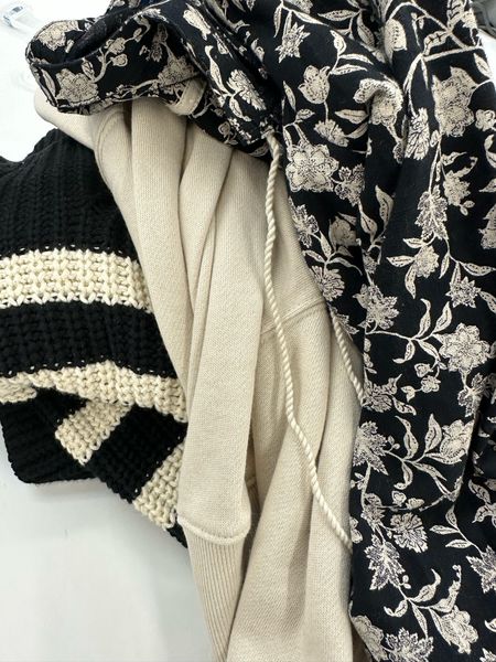 cream black neutral tops, all on sale 🤍🤎🖤

#LTKfindsunder50 #LTKsalealert #LTKstyletip