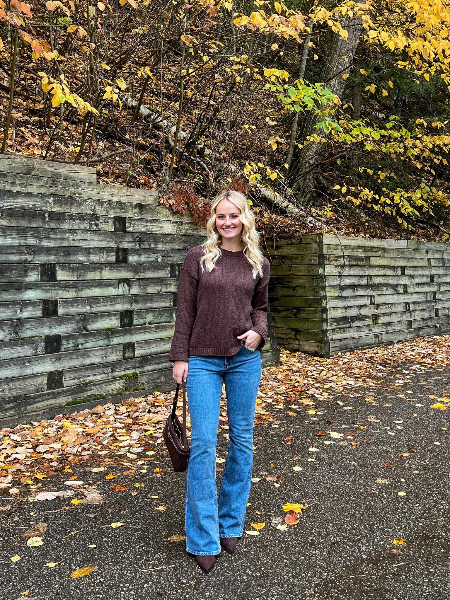 Fall outfit inspo


Brown sweater, bootcut jeans, Abercrombie bootcut jeans, brown suede bag, brown outfits, fall outfits, trending fall colors, wideleg jeans, suede boots, bootcut jean outfit inspo

#LTKFindsUnder50 #LTKSeasonal #LTKootd