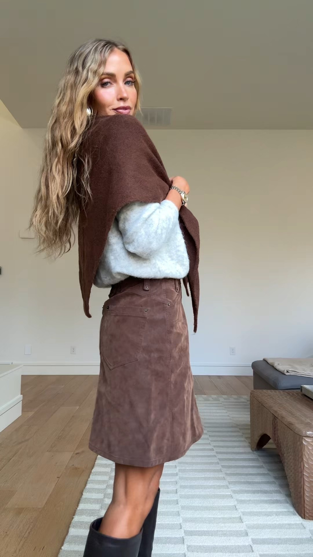 Brown and grey color combo 🐻