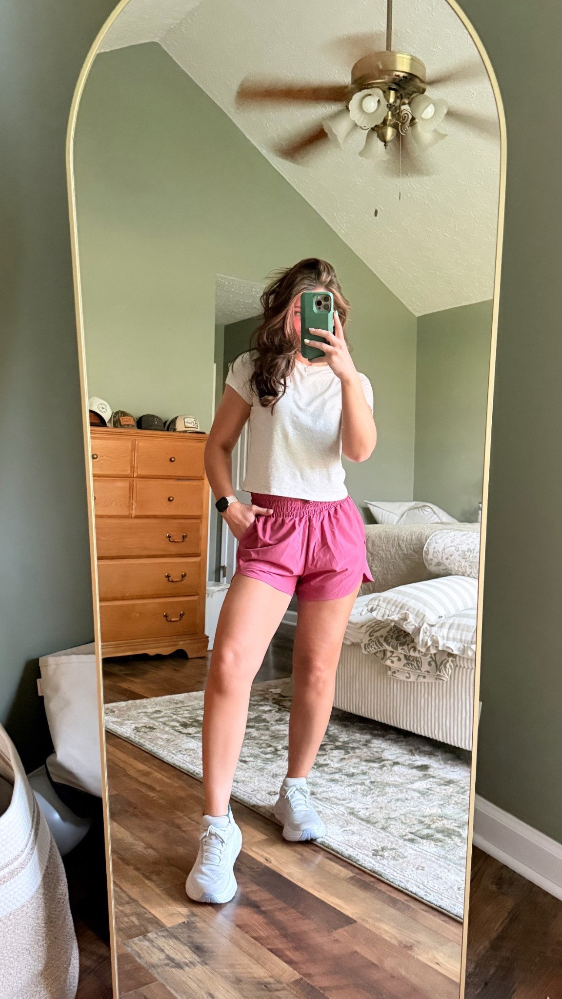 today’s ootd !!

size S in the top & the shorts 

#LTKActive #LTKU #LTKootd