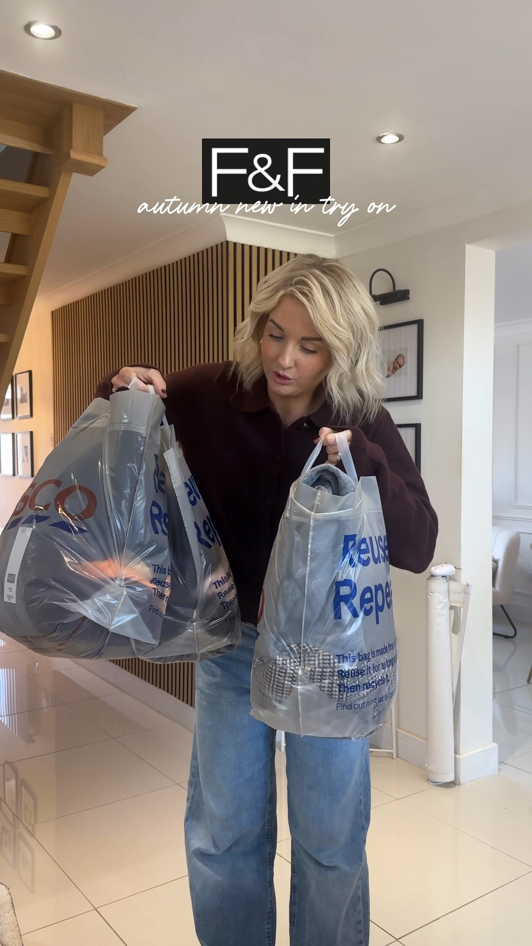 Okay girls I have done the mother of all Tesco hauls 😍 think cosy, comfy, knitwear and elasticated waistbands… YES please! Oh and there’s 25% off… thank me later 🍂💁🏼‍♀️ 



#LTKstyletip #LTKautumn #LTKuk