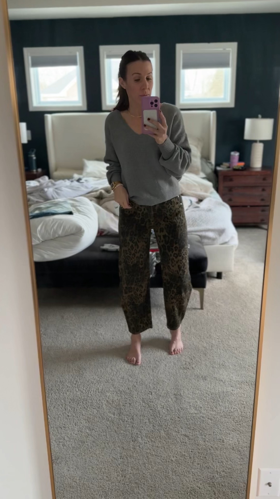 Mom life #ootd thats comfy to run errands in and not athleisure! 

#LTKgrwm #LTKmomlife #LTKootd