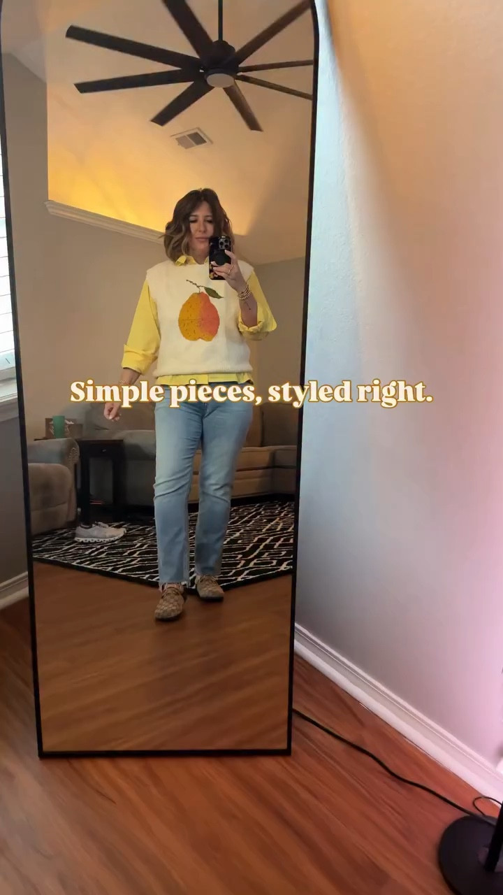 Cozy… but still put together 💛
A little ruffle, a soft layer, lived-in denim, and luxe slides…
This is that easy kind of outfit that feels comfortable but still looks elevated ✨
Because cozy doesn’t mean giving up style—it means refining it.
Would you wear this cozy-elevated look? 🤍
Comment YES or SAVE for your next easy outfit idea!

#cozyelegant
#effortlessstyle
#over50style
#casualchic
#agelessstyle