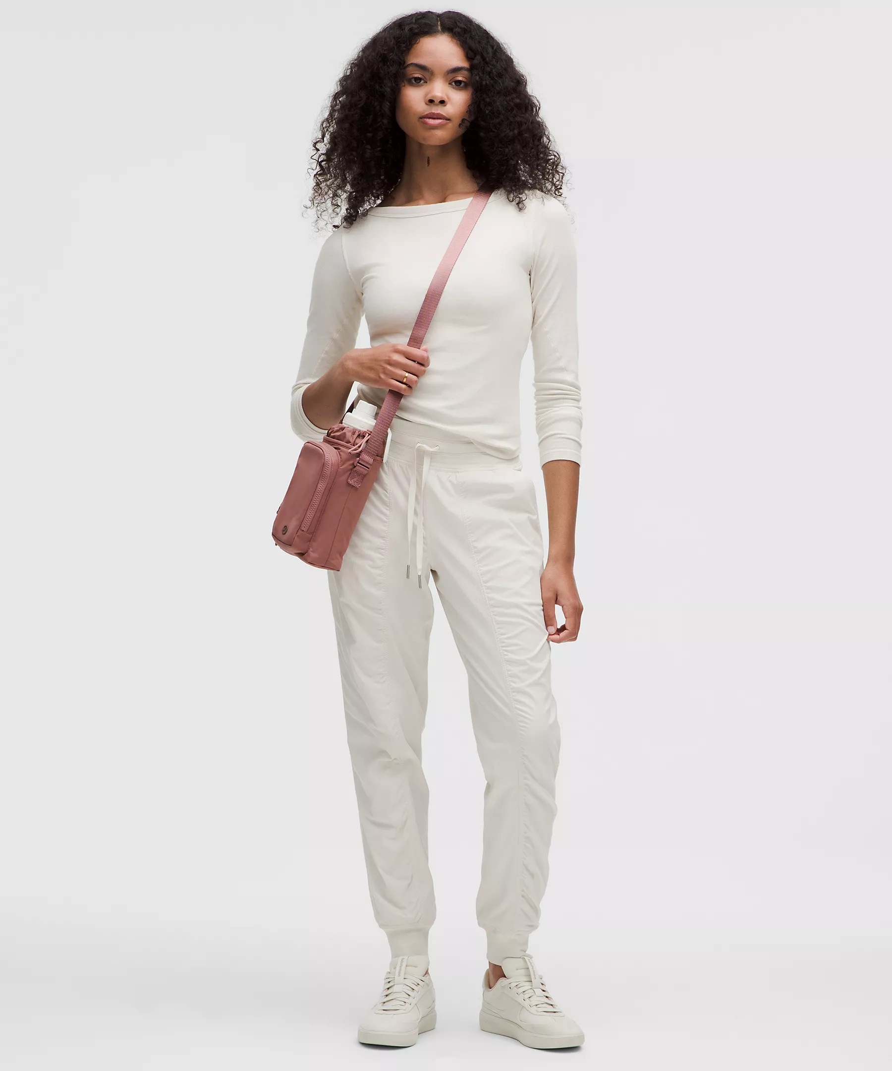 Water Bottle Crossbody with Front Pocket 2L | Lululemon (US)