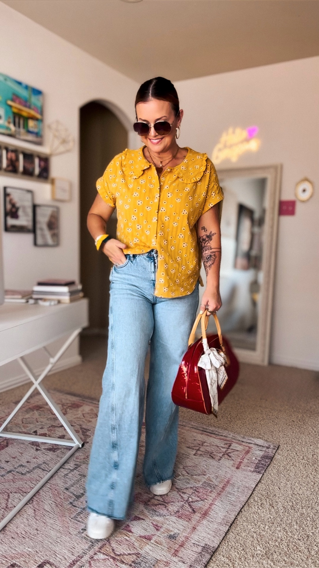 A sweet + feminine $25 spring top from Amazon 💛🌺 

#LTKootd #LTKOver40