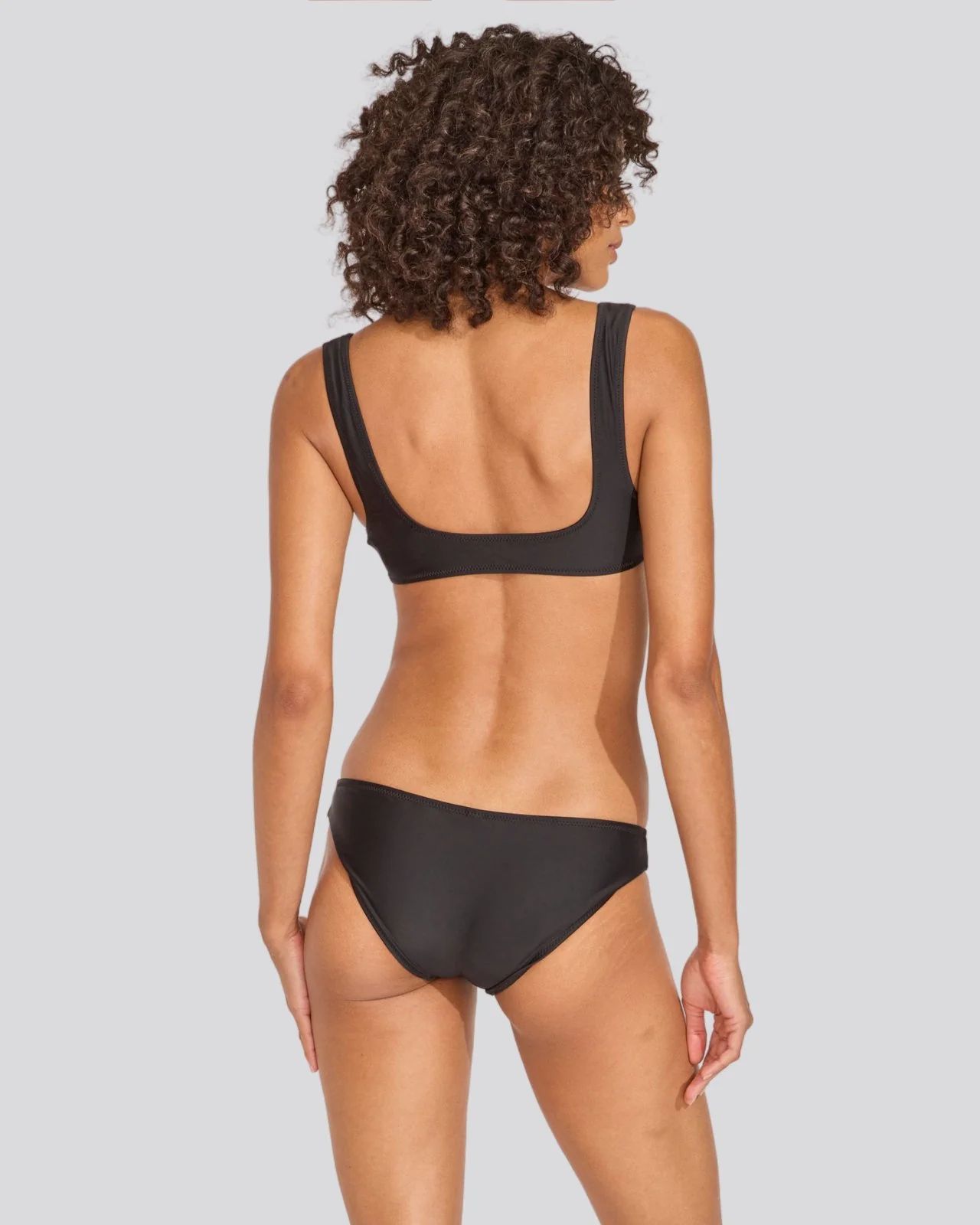 The Elle Bikini Bottom in Black | Solid & Striped