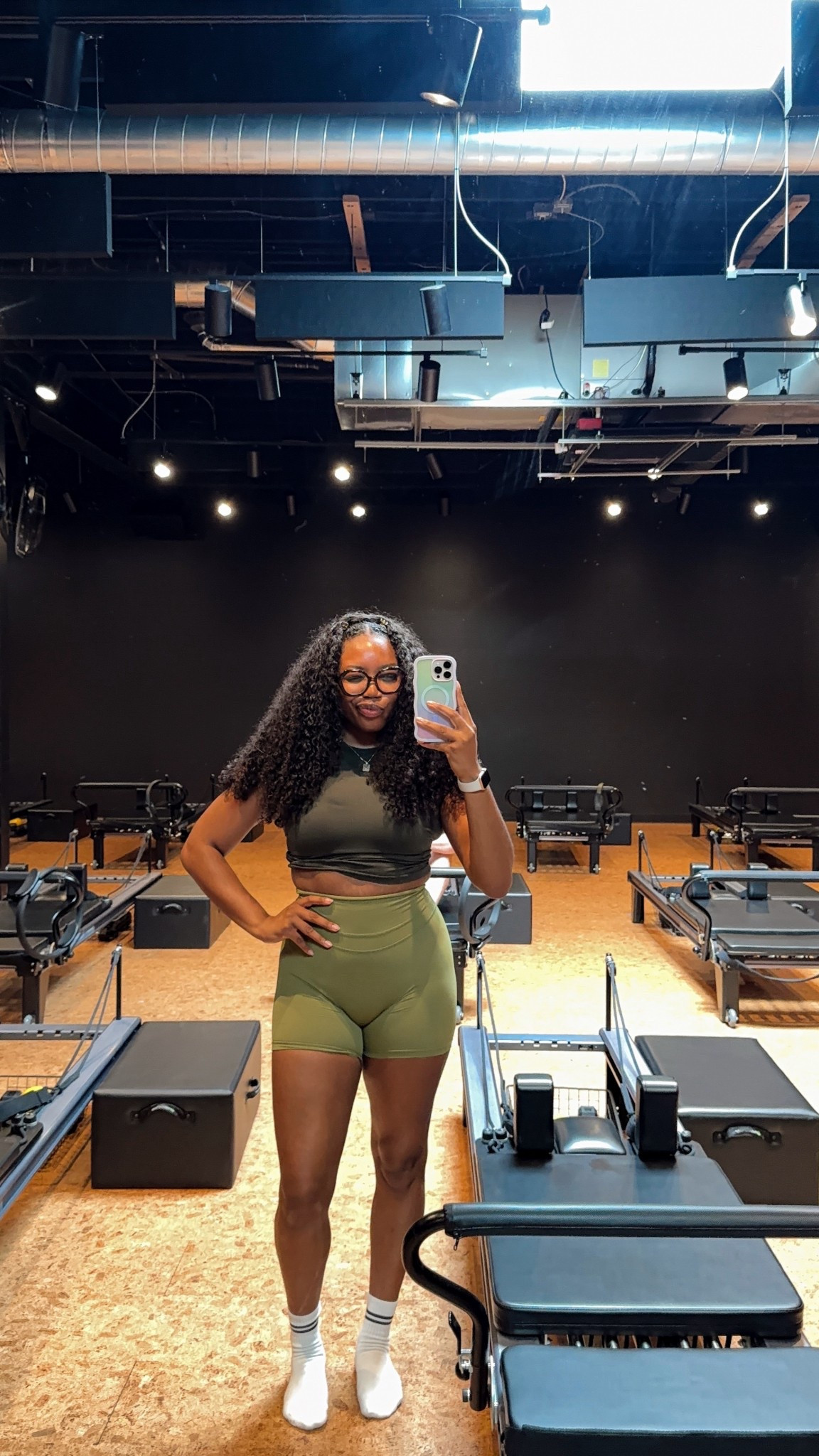 love this oner active color combo for pilates today! 

unified shorts in love green, size M
effortless seamless shirt in khaki, size S


#LTKActive #LTKStyleTip