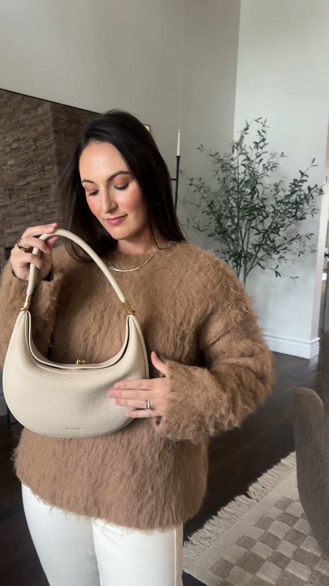 My favorite affordable 4 in 1 bag - I reach for this bag so often because of how diverse it can be worn! From day to night it’s so cute - holds a ton and is great quality 

#LTKitbag #LTKstyletip #LTKVideo