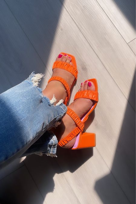 Orange statement shoes to make any basic outfit pop!!! Size up 1/2 size! 

#LTKshoecrush #LTKunder50 #LTKstyletip