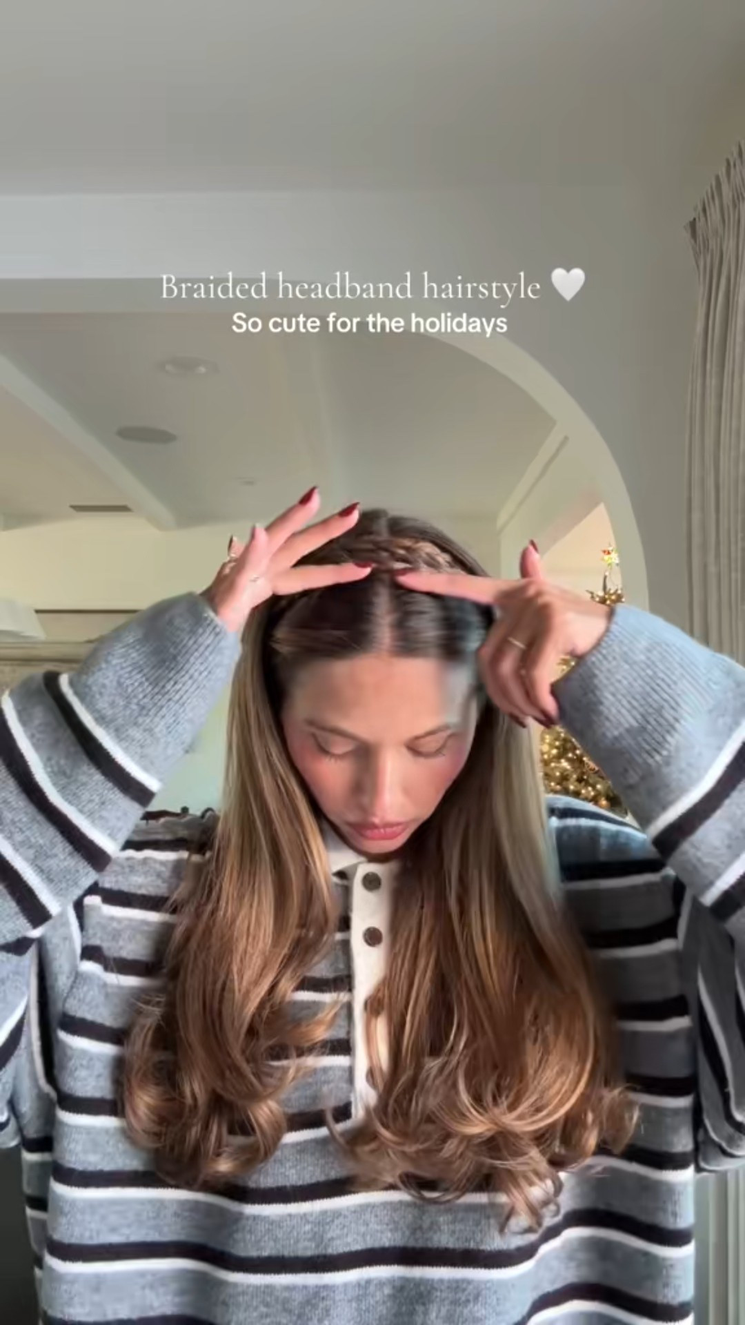Super cute and easy holiday hair ✨ My sweater is H&M and sold out - linking similar. 

#holidayhair
#festivehair
#holidayglam
#christmashair
#holidaybeauty
#hairinspo
#hairstyleideas
#hairtutorial
#easyhairstyles
#hairaccessories 

 

#LTKHoliday