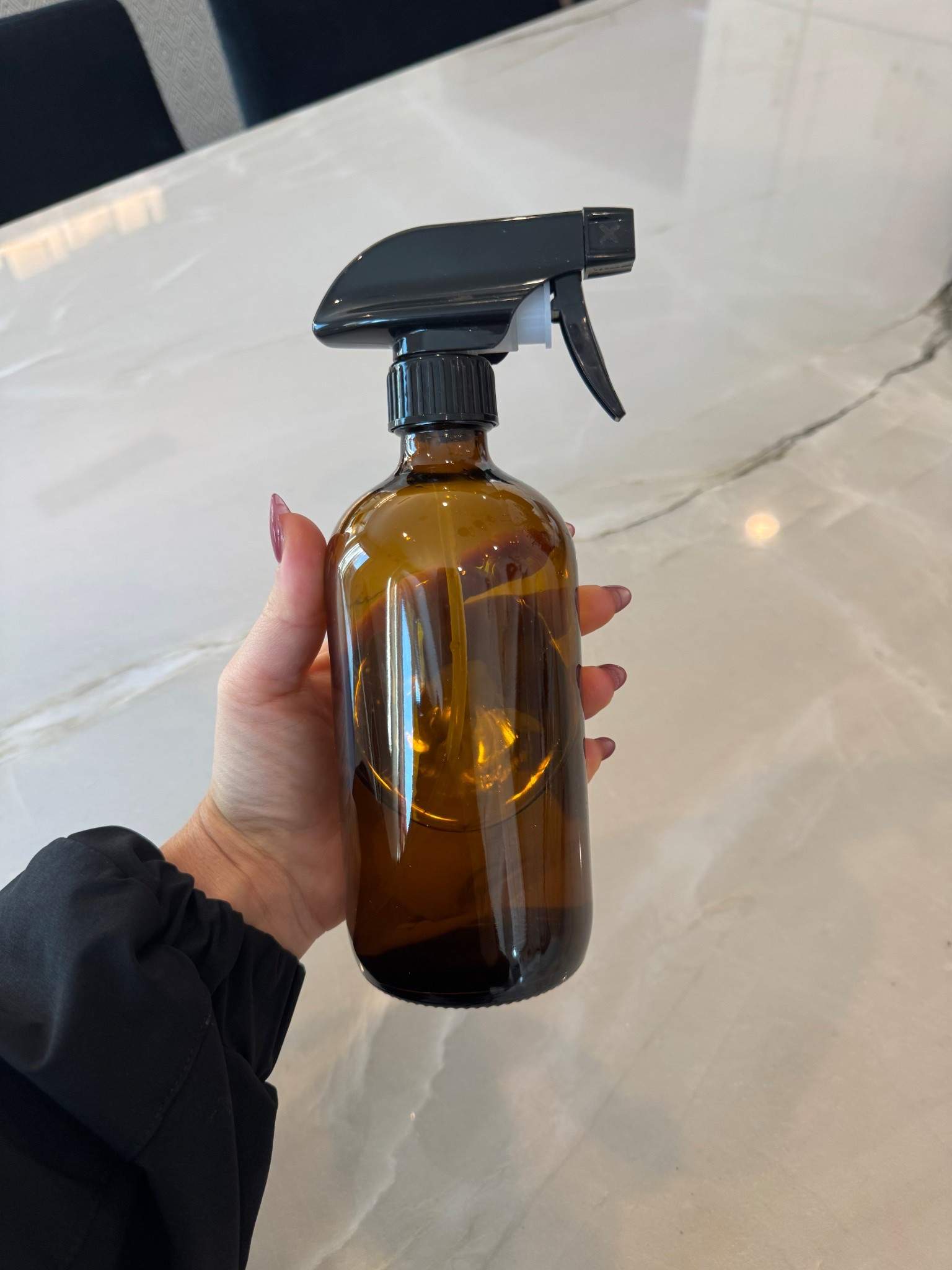Favorite glass bottles  and best cleaning solution 
1 cup water 
1 cup of vinegar 
Lemon peel rosemary ( boil let it sit for 24 hours ) 

#LTKNYFW #LTKdayinmylife
