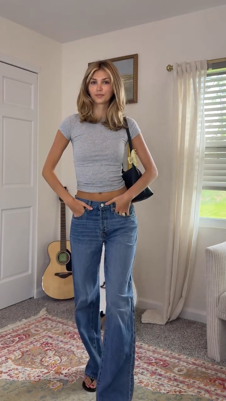 simple outfits >