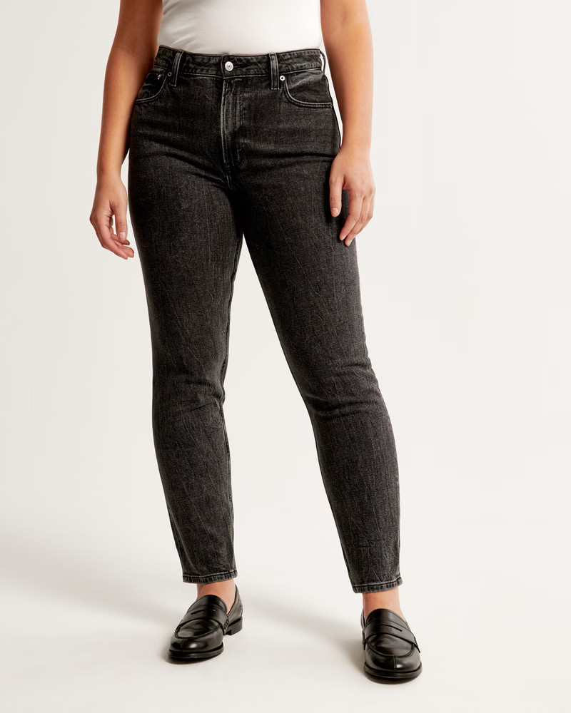Curve Love High Rise Mom Jean | Abercrombie & Fitch (US)