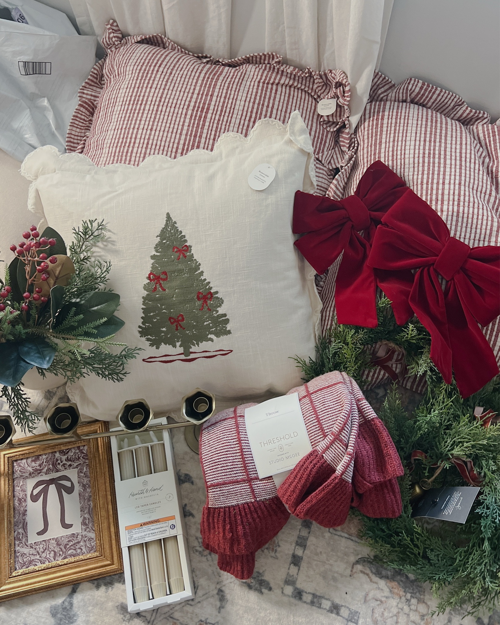Target Christmas haul to add to my traditional Christmas decor. So many great pieces!  #targethaul #studiomcgeetarget #christmasdecor #targetchristmas 

#LTKSaleAlert #LTKHoliday #LTKSeasonal
