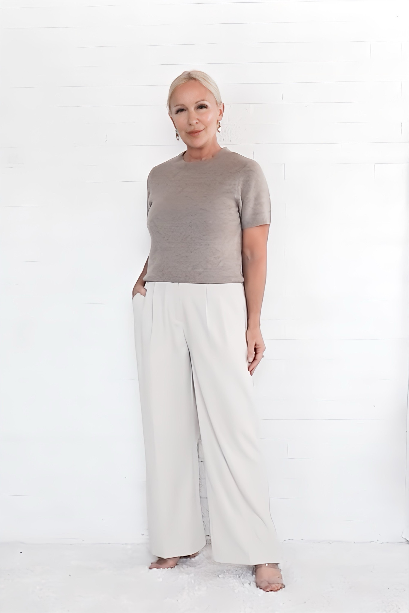 The Rules of Classic No.3: Stick with a Color Palette Comprised Mainly of Neutrals with a Few Accent Colors.  Let me say this: I once showed lots of bright colors on this account.  But whenI switched to a wardrobe composed mostly of neutrals, I was completely SHOCKED by the results.  I was suddenly able to easily mix and match my wardrobe pieces to create what seems like an infinite number of outfits.  It makes getting dressed in the morning incredibly easy…and I feel elegant, refined, and polished even in the most casual of outfits.  Stay tuned - tomorrow we will talk about how to determine if you are a WARM neutral, COOL neutral, or BOTH.


#LTKStyleTip #LTKSeasonal #LTKOver40