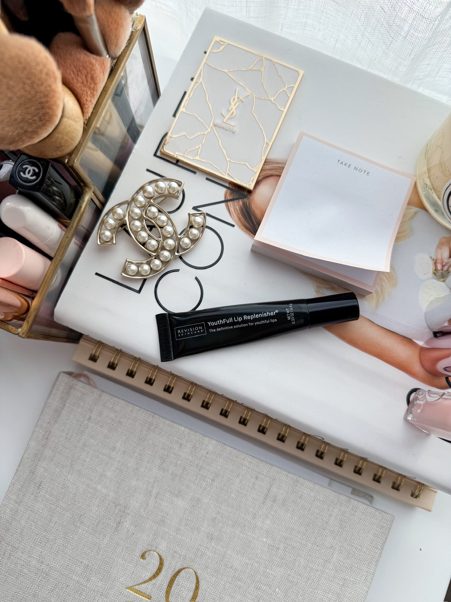 This Revision lip replinisher is seriously the only lip balm I’ve used the past 3 years and it’s an Amazon best seller! Would be a great gift idea. Skincare // beauty products // lipstick // chapstick // Amazon finds // Amazon beauty // gift ideas

#LTKFindsUnder50 #LTKBeauty #LTKGiftGuide