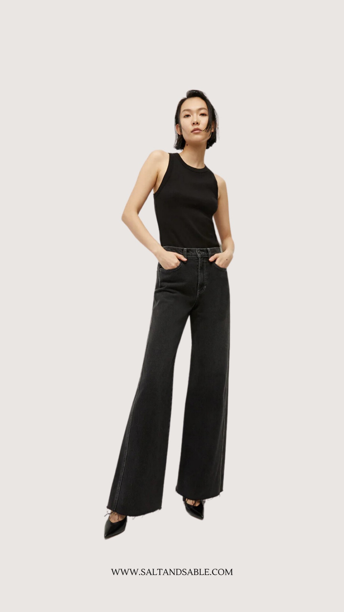 Taylor wide-leg jeans and Jordyn tank by Veronica Beard. Can’t go wrong with an all black fit. This can be worn during any season along with the right outerwear 🖤 


Women’s denim 
High-rise jeans 
Black tank 
Black jeans 
Flared jeans 
Wide leg pants 
Black pants 
All black 
Monochromatic look
Minimalist fashion 
Minimalist wardrobe 
Staple wardrobe pieces 
Chic outfit 

#LTKstyletip