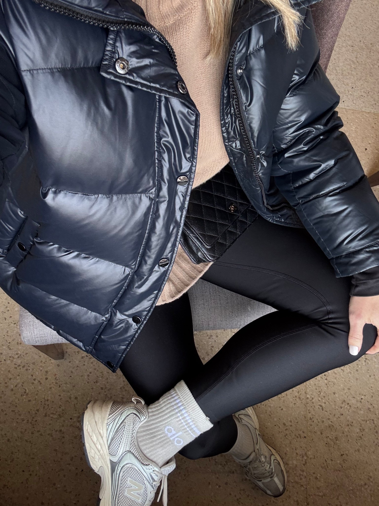 Winter outfit/active outfit with puffer jacket (best superpuff dupe), Alo leggings, and new balance 530s 

#LTKSeasonal #LTKActive #LTKootd