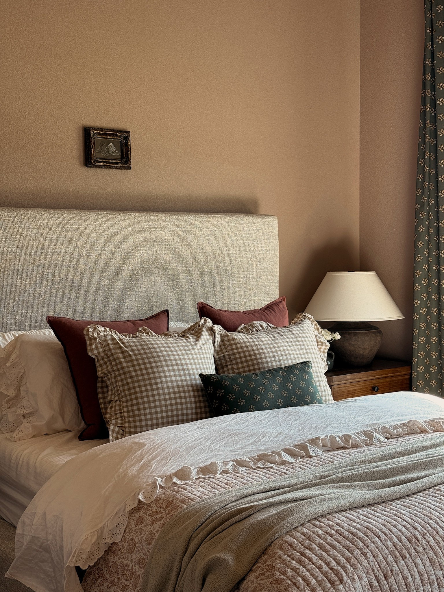 Guest room inspo!

guest room, cottage core guest room, cottage core home, bedroom inspo

#LTKSeasonal #LTKHome