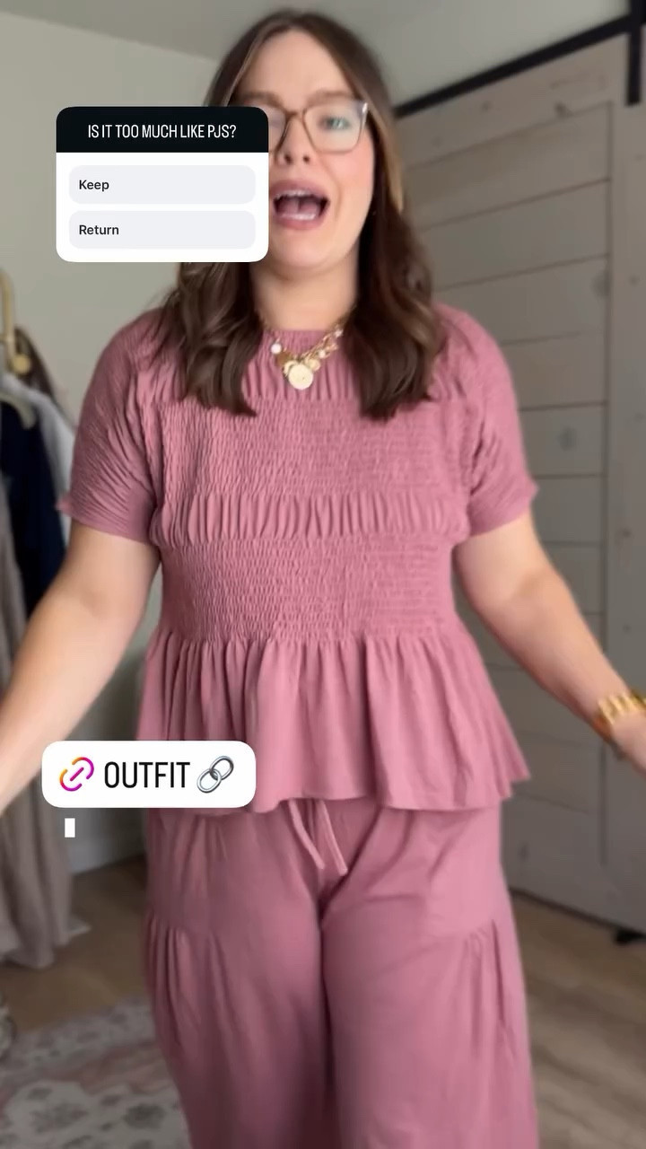 A super comfy two piece set!

#LTKootd #LTKmomlife #LTKMidsize