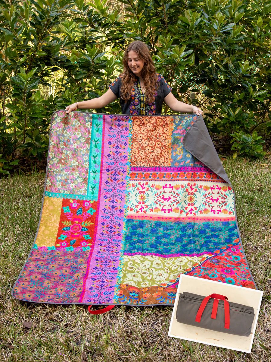 XL Water Resistant Picnic Blanket Patchwork | Natural Life